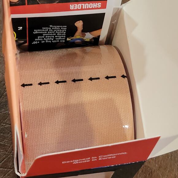 Rock Tape Rocktape Strapping Sports Tape 5cm x 5m  (2"x16.4') New, open box - Picture 6 of 6